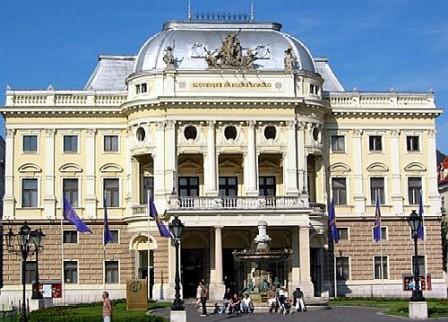 Slovenské národné divadlo, Bratislava - Biokrb na mieru Estina 1